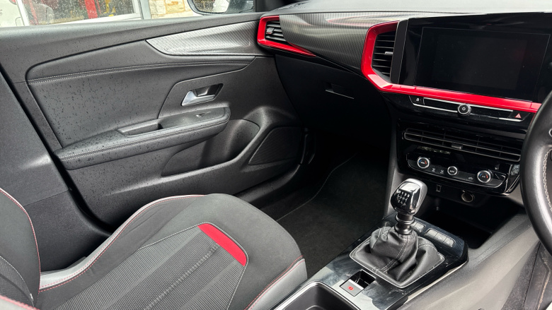 Vauxhall Mokka 1.2 Turbo 100 SRi 5dr Petrol Hatchback